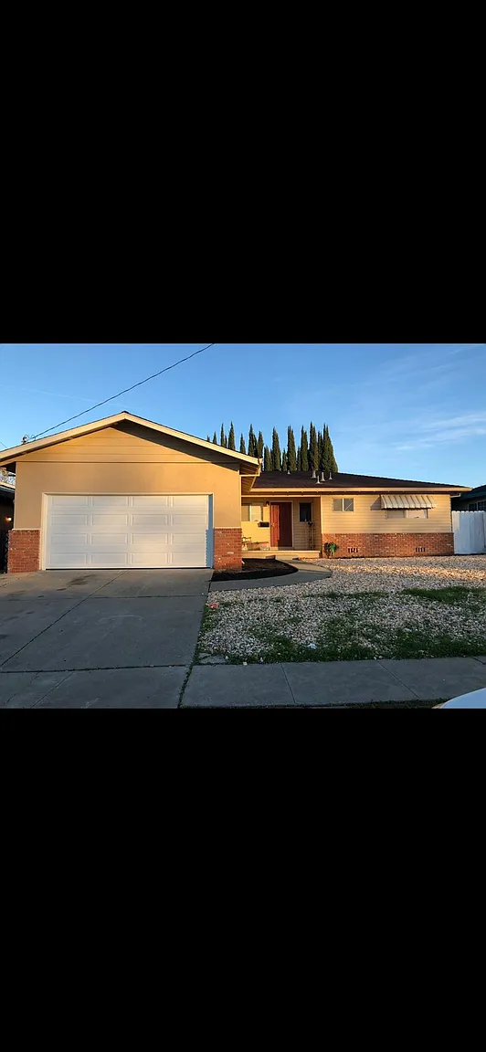 2513 Kennedy Way photo 1