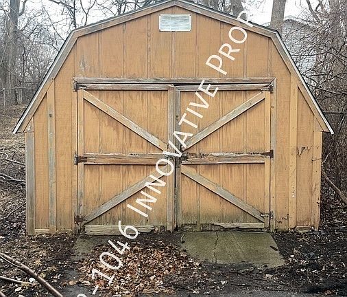 3rd image of 1015 Gainey Ave