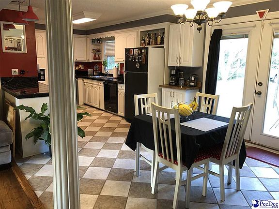 4th image of 413 Haven Dr