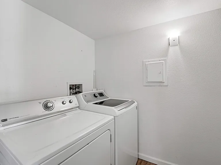 7850 E Camelback Rd #102 — Photo 7