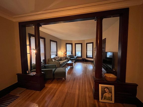 2nd image of 616 Michigan St NE APT 1