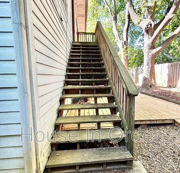 22 Brucemont Cir — Photo 7