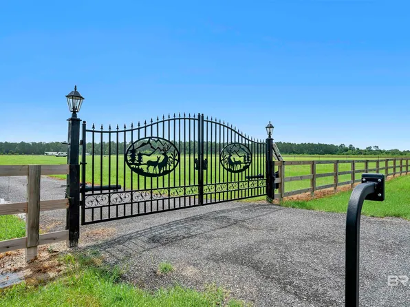 15864 Bucolic Ln, Foley, AL 36535