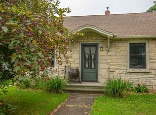 315 Anne St, Mazomanie, WI 53560