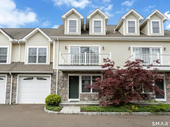 39 Maple Tree Ave Unit 21, Stamford, CT 06902