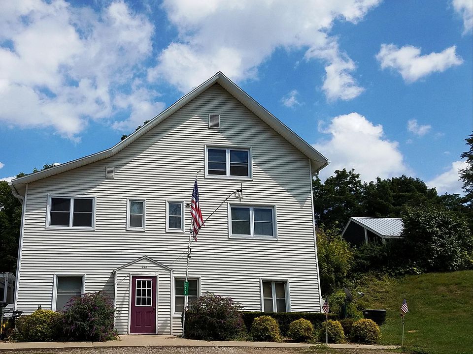 1889 School house turned apartment 4-plex. Unique, not a cookie-cutter apartment!