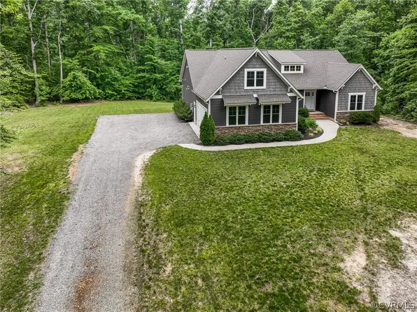 2362 Rock Castle Rd, Goochland, VA 23063