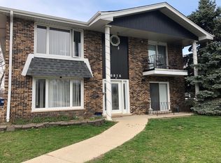 8818 W 85th St APT 1W, Justice, IL 60458