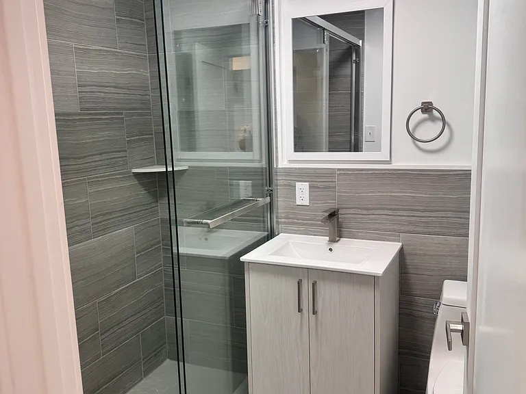 Ardmore Row Apartments — Photo 17