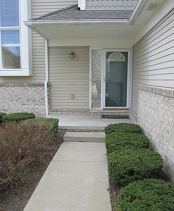 2nd image of 29781 Palmer Ct #1
