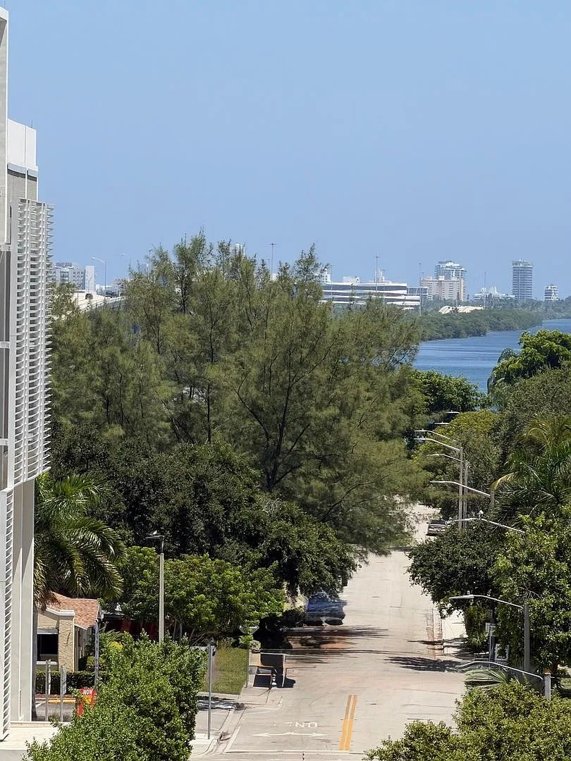 Luxury 1br Condo In Midtown Miami — Photo 3