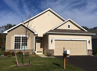 103 Eagle Ridge Cir, Lakewood, NJ 08701