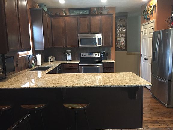 3rd image of 10607 S 213th St