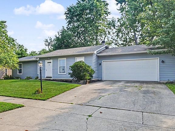 3rd image of 2406 Jordan Dr