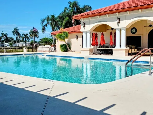 2001 83rd Ave N Lot 5145, Saint Petersburg, FL 33702