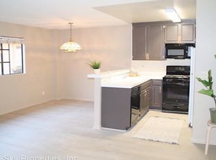 11259 La Maida St #106, North Hollywood, CA 91601