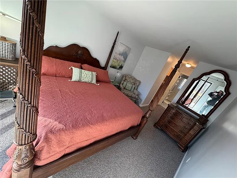 115 Harbor Lights Dr — Photo 20