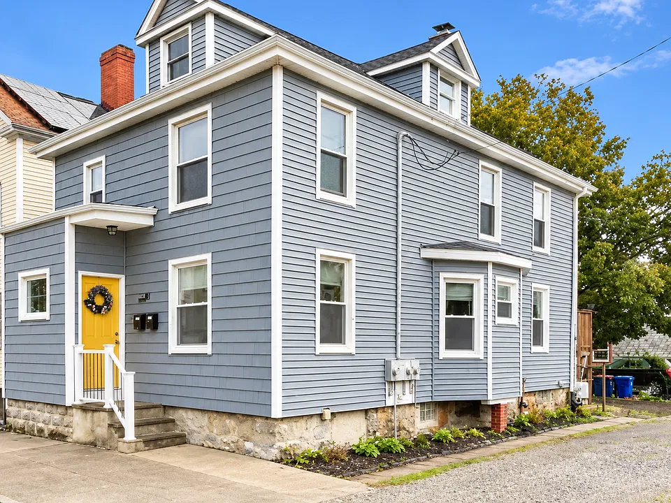 184 Summer St #1