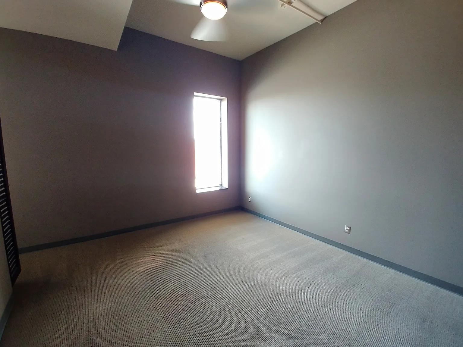 2 bed, 775 sqft, $1,600 — Photo 4