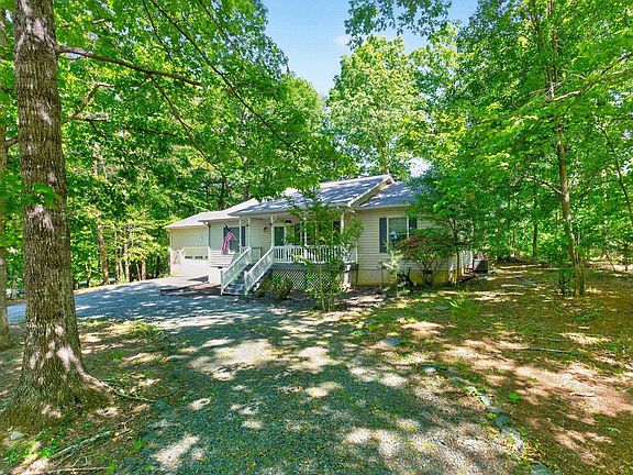 3rd image of 29 N Bearwood Dr