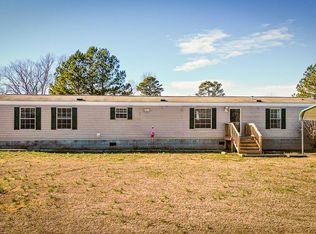 1528 Honey Tree Rd, Chase City, VA 23924