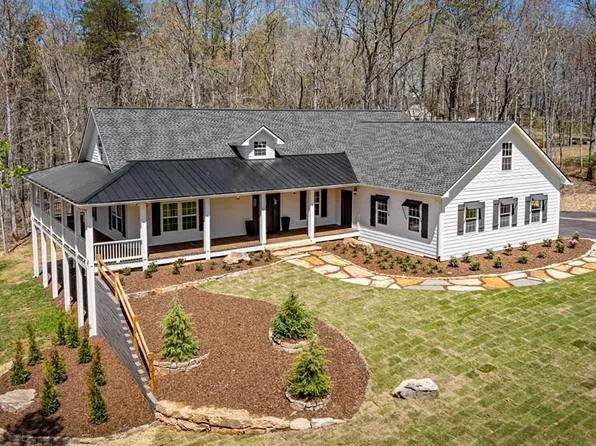 219 Fairview Dr, Morganton, GA 30560