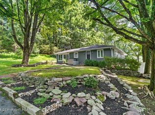 5115 Anona Rd, Stroudsburg, PA 18360