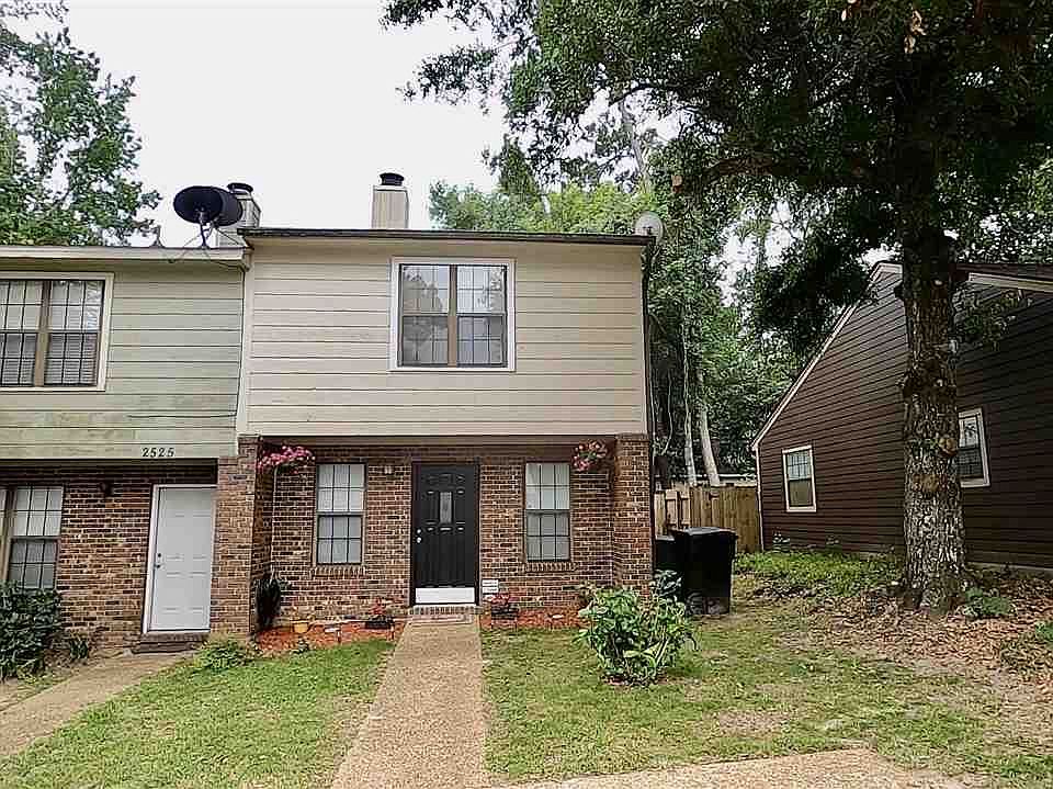 1st image of 2523 Mar Ct