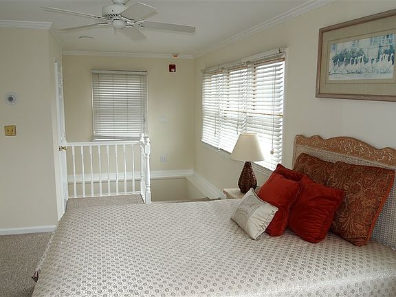 4th image of 512 Main Avenue #2