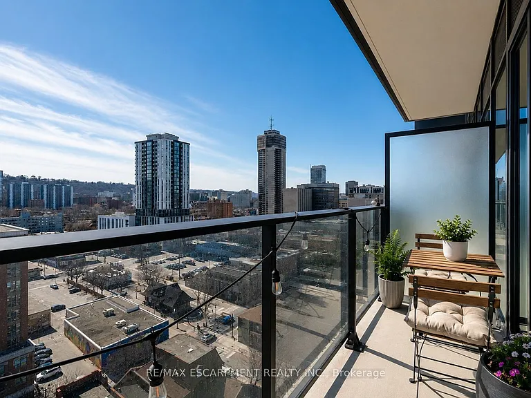 1 Jarvis St #1504 — Photo 16