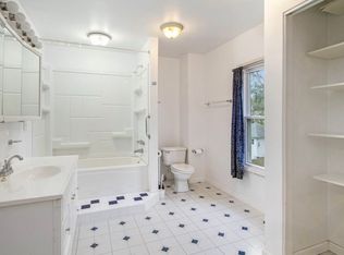 304 Randolph St, Jackson, MI 49203