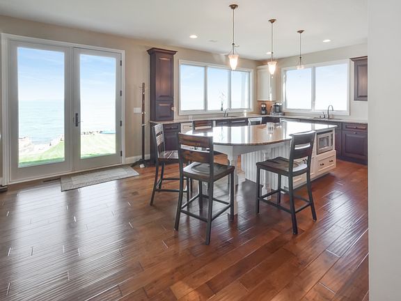 4th image of 125 Lucien Dr