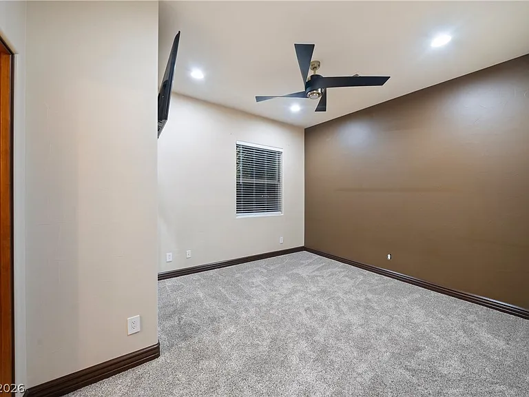 904 Calville Estates Ct — Photo 35