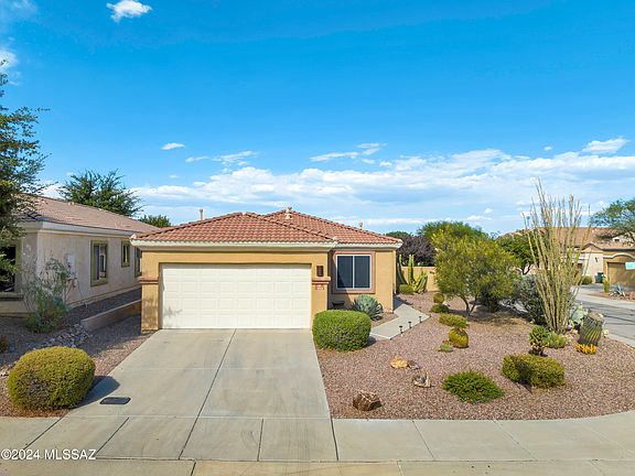 4th image of 455 E Camino Rancho Redondo