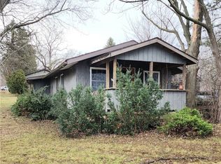 4583 Driftwood Ln, Canandaigua, NY 14424