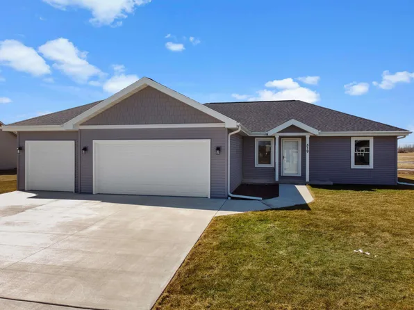 519 Bradley Ave, North Fond Du Lac, WI 54937