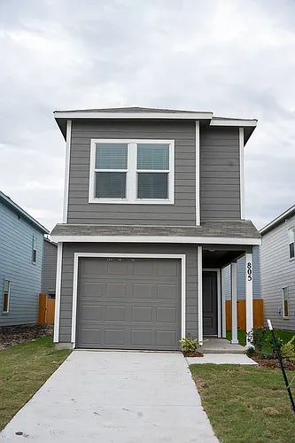 805 Wagtail Dr Photo 1