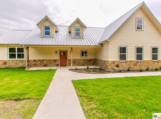 22 E Wichita Ln, Belton, TX 76513