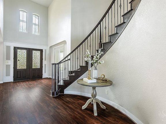 5th image of 5026 Quiet Falls Ln