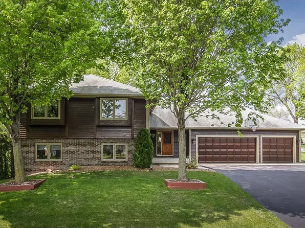 5611 Maves Trl SE, Prior Lake, MN 55372