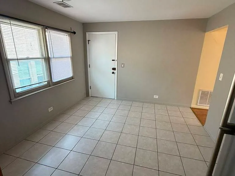 5636 W Goodman St #3A — Photo 6
