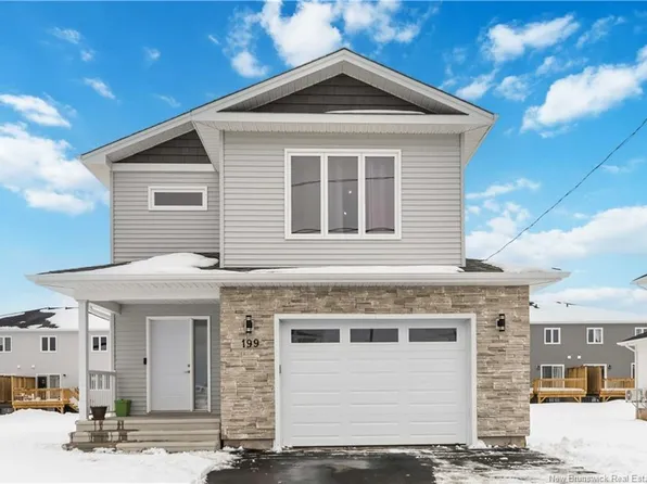 199 Runneymeade Rd, Riverview, NB E1B 4M7