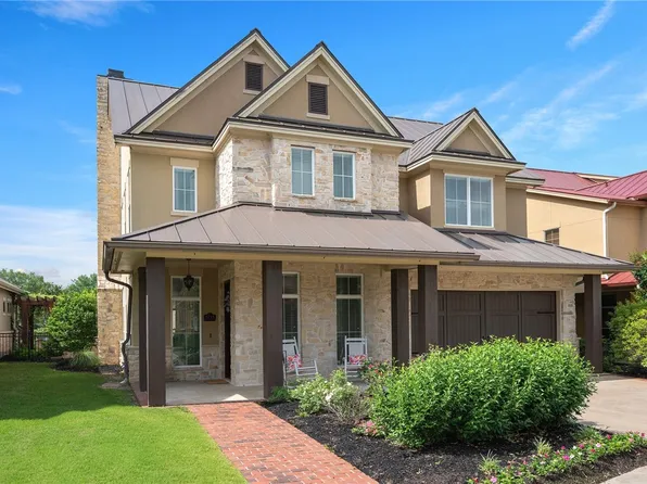 3215 Founders Dr, Bryan, TX 77807