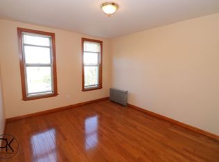 177 McGuinness Blvd APT 3L, Brooklyn, NY 11222