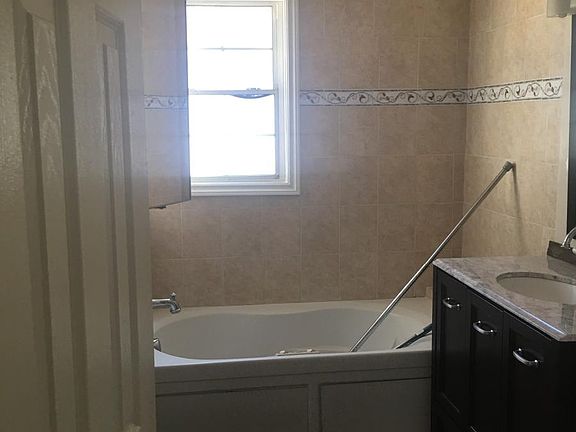 Full Bath