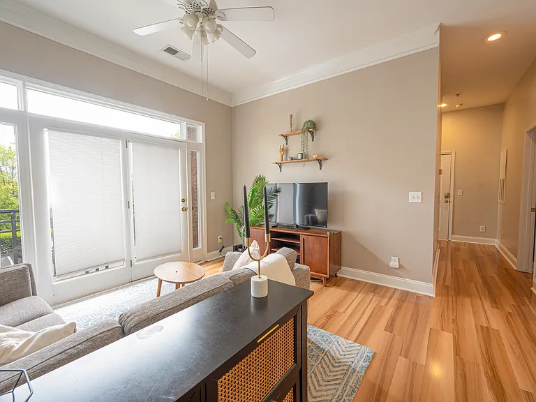 733 Garden District Dr — Photo 20