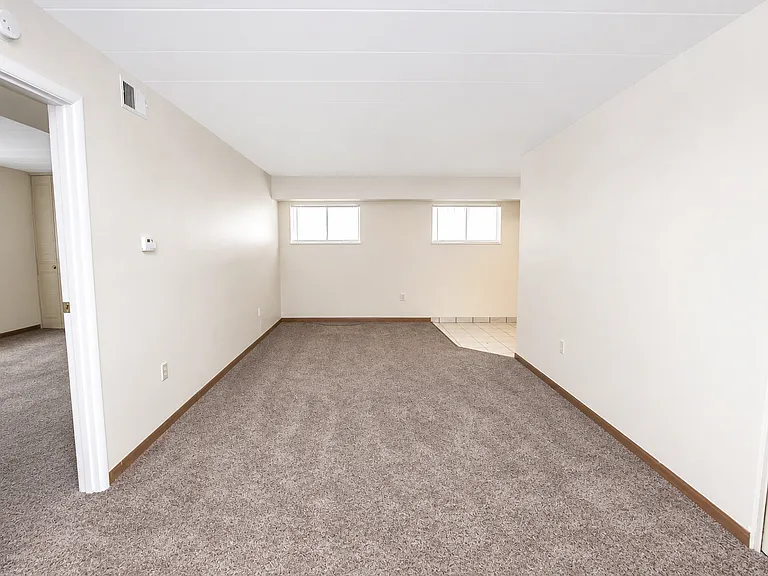 501 Mifflin Ave — Photo 2