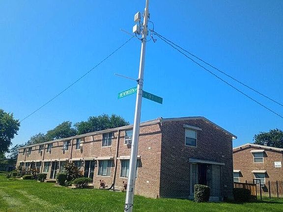 2nd image of 9113 S Wentworth Ave