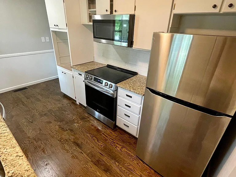 9015 Washington St — Photo 5