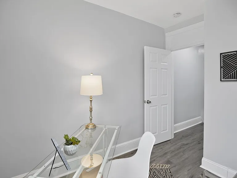 1221 I St NE — Photo 24